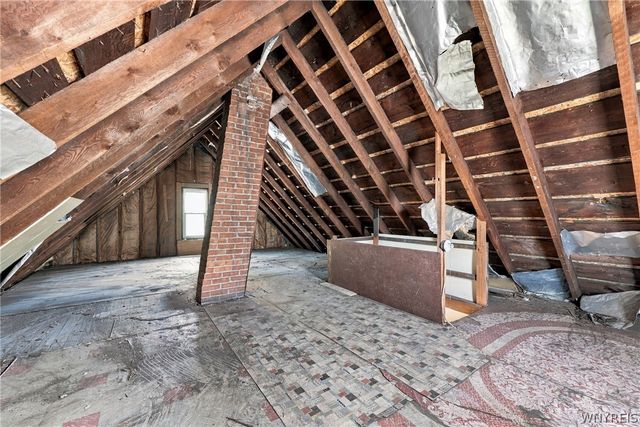 1268 Indian Church Road, West Seneca, NY 14224