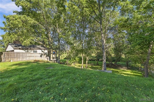 1268 Indian Church Road, West Seneca, NY 14224