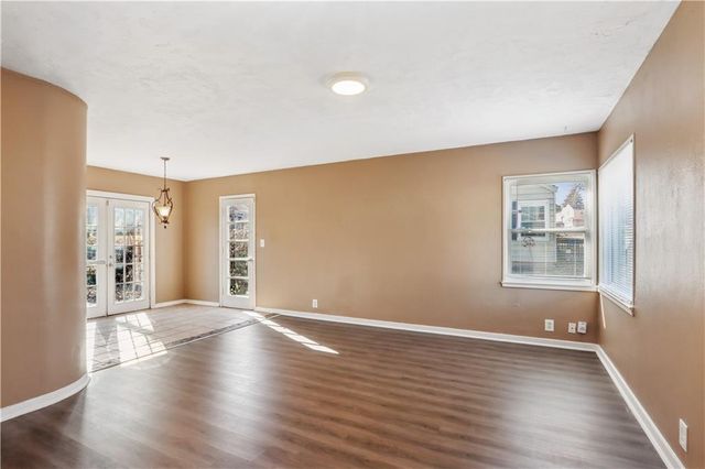 613 NE 45th Street, Kansas City, MO 64116