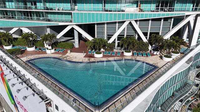 888 Biscayne Blvd 3208, Miami, FL 33132