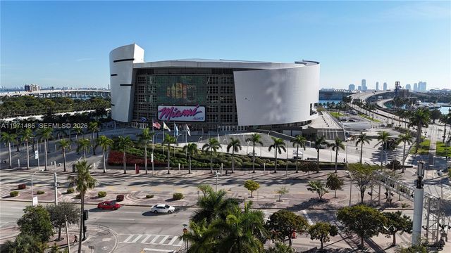 888 Biscayne Blvd 3208, Miami, FL 33132