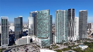 888 Biscayne Blvd 3208, Miami, FL 33132