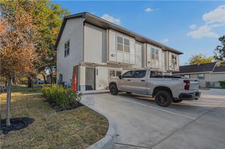 601 West 24th Street 113, Bryan, TX 77803