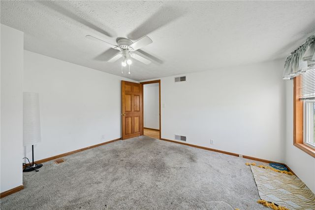 189 Lake Lynn Rd, Springhill Twp, PA 15451