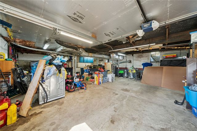 189 Lake Lynn Rd, Springhill Twp, PA 15451