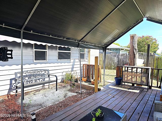 3560 GILMORE HEIGHTS Road N, Jacksonville, FL 32225