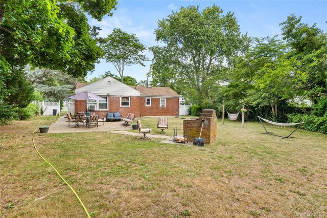 1632 N Thompson Drive, Bay Shore, NY 11706