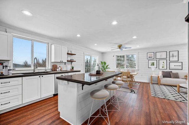 130 Center Road, Hardwick, VT 05843