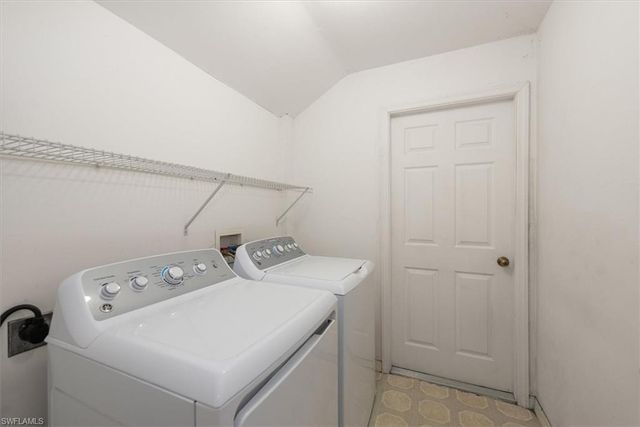 6211 Castlewood CIR, Fort Myers, FL 33905