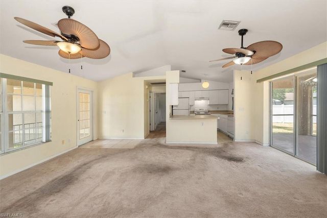 6211 Castlewood CIR, Fort Myers, FL 33905