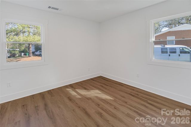 4629 Hidden Valley Road, Charlotte, NC 28213