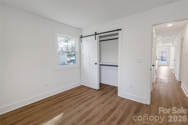 4629 Hidden Valley Road, Charlotte, NC 28213