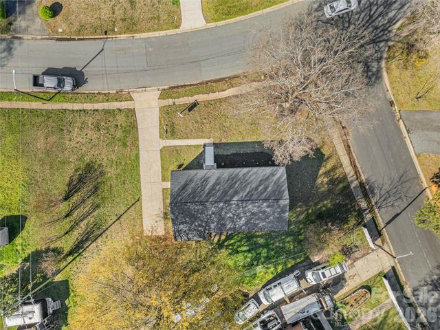 4629 Hidden Valley Road, Charlotte, NC 28213