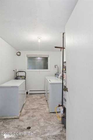 7643 E 20th Avenue, Anchorage, AK 99504