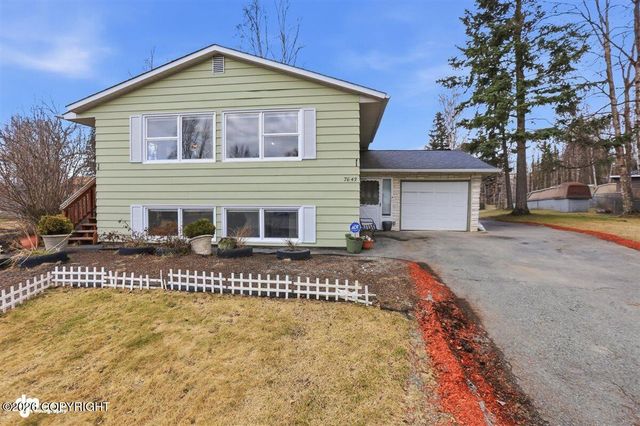 7643 E 20th Avenue, Anchorage, AK 99504
