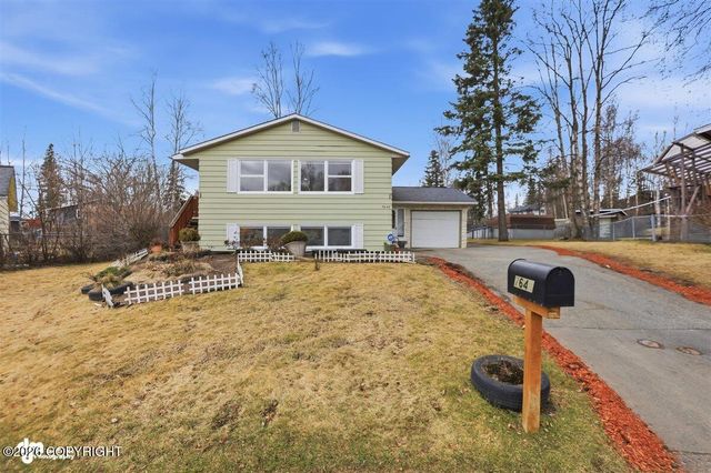 7643 E 20th Avenue, Anchorage, AK 99504