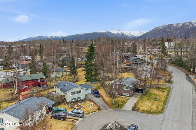 7643 E 20th Avenue, Anchorage, AK 99504