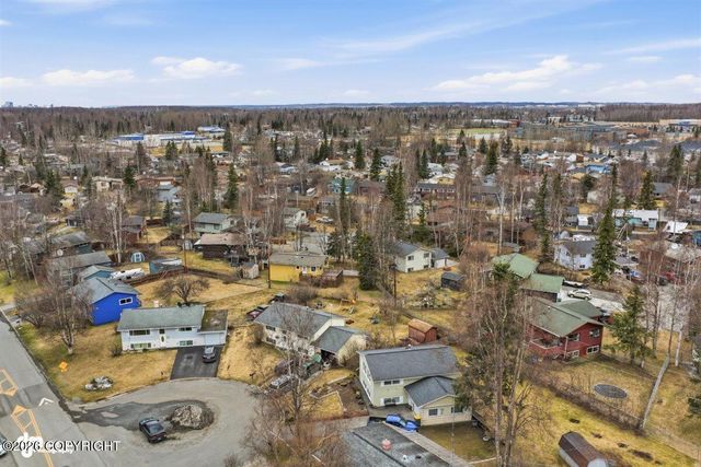 7643 E 20th Avenue, Anchorage, AK 99504