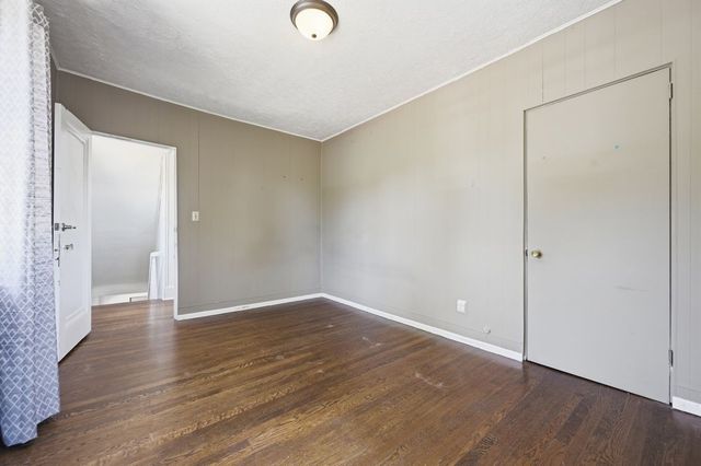 3044 Iowa Street, Oakland, PA 15219