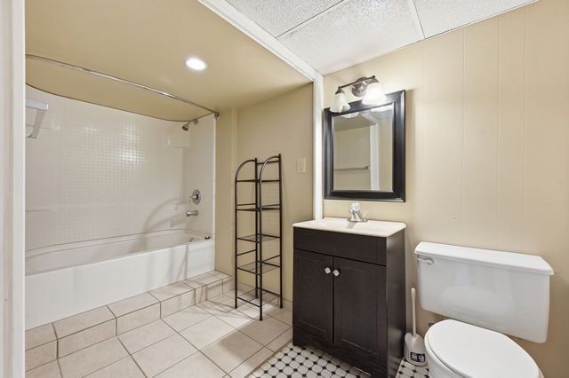 3044 Iowa Street, Oakland, PA 15219