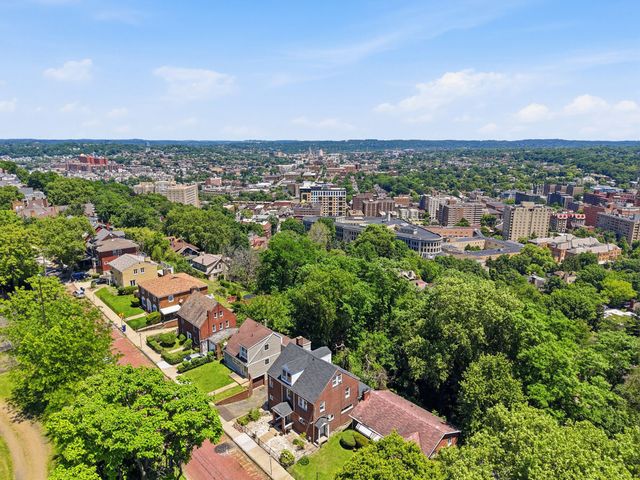 3044 Iowa Street, Oakland, PA 15219