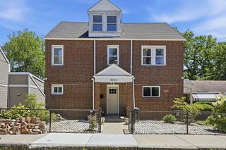 3044 Iowa Street, Oakland, PA 15219