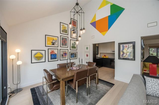 5567 Waterman Boulevard B, St Louis, MO 63112