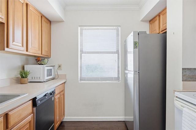 795 Hammond Drive 1912, Atlanta, GA 30328