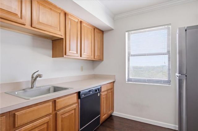 795 Hammond Drive 1912, Atlanta, GA 30328