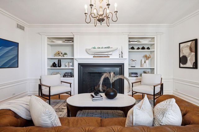 510 Groveland Avenue 522, Minneapolis, MN 55403