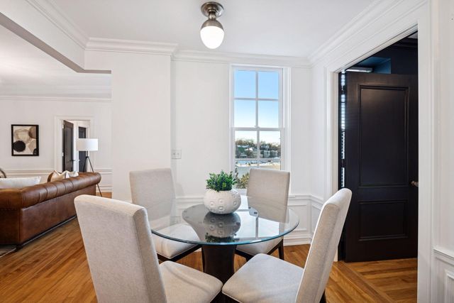 510 Groveland Avenue 522, Minneapolis, MN 55403