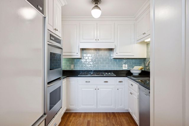 510 Groveland Avenue 522, Minneapolis, MN 55403