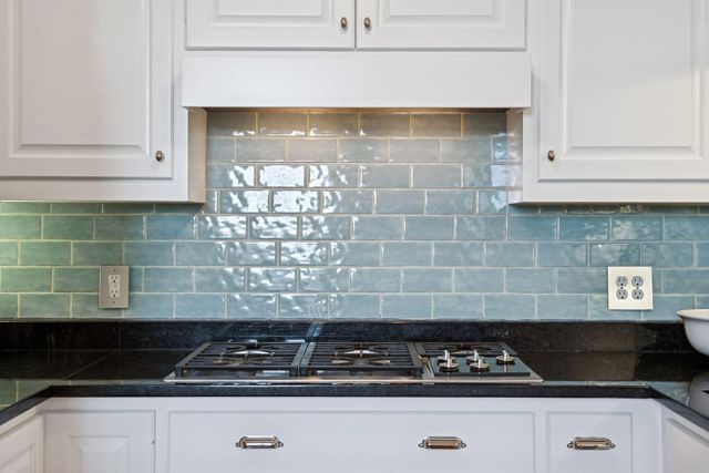 510 Groveland Avenue 522, Minneapolis, MN 55403