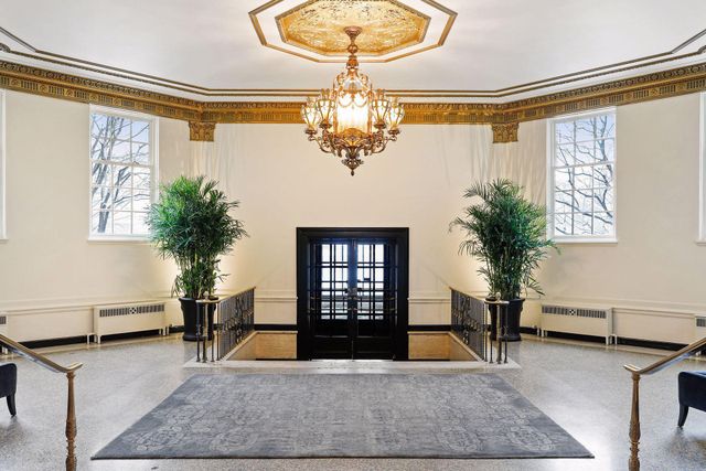 510 Groveland Avenue 522, Minneapolis, MN 55403