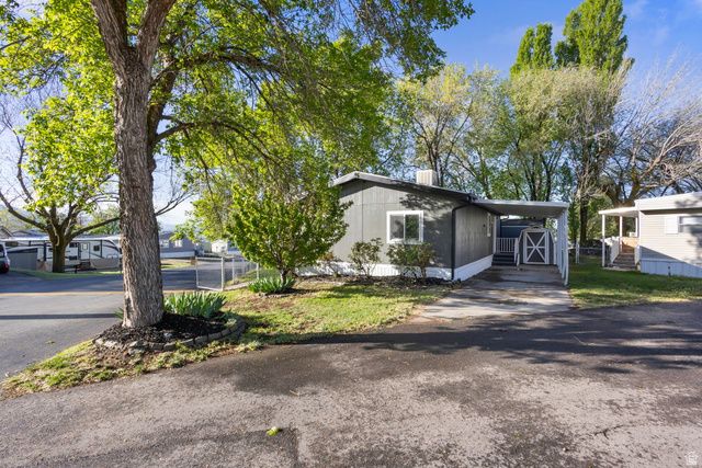 96 BARRINGTON WAY, Layton, UT 84041