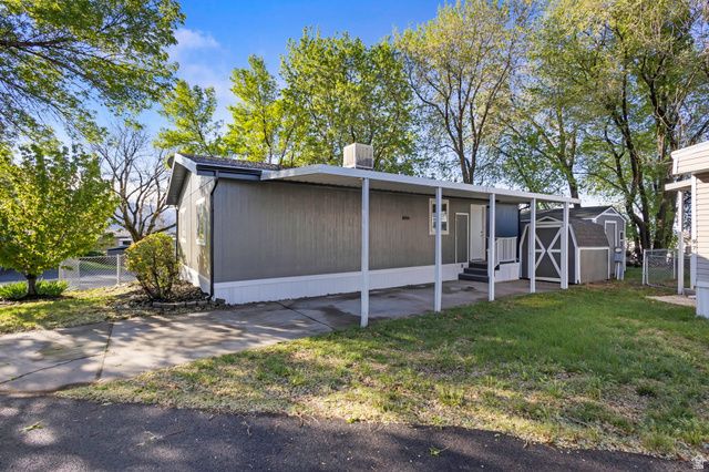 96 BARRINGTON WAY, Layton, UT 84041