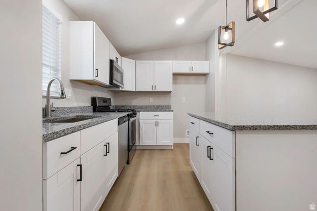 96 BARRINGTON WAY, Layton, UT 84041