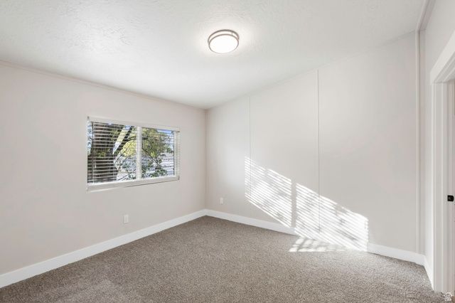 96 BARRINGTON WAY, Layton, UT 84041