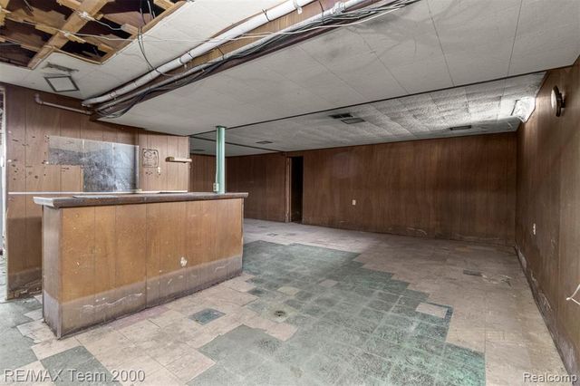 15211 Joan Street, Oak Park, MI 48237