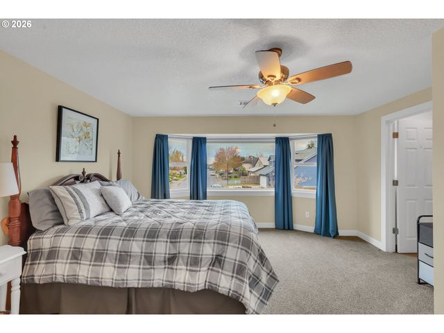 16431 Nw CHARLAIS St, Beaverton, OR 97006