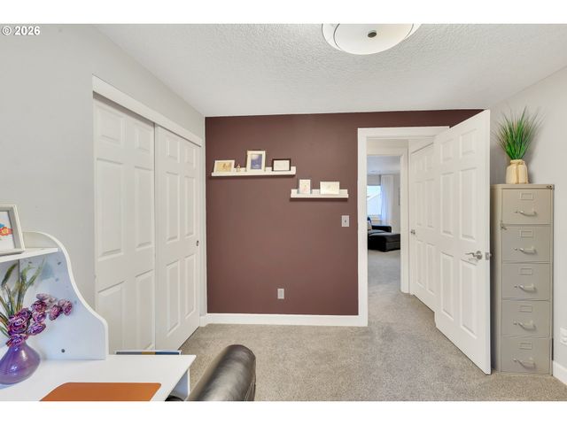 16431 Nw CHARLAIS St, Beaverton, OR 97006