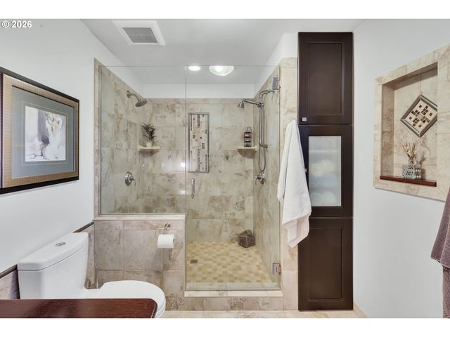 16431 Nw CHARLAIS St, Beaverton, OR 97006