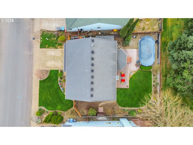 16431 Nw CHARLAIS St, Beaverton, OR 97006