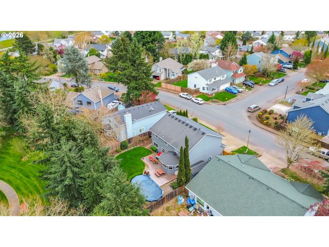 16431 Nw CHARLAIS St, Beaverton, OR 97006