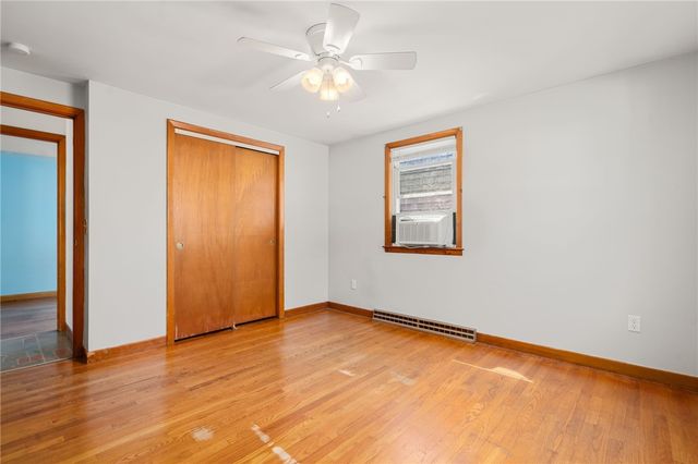 21 Ashley Street, Cranston, RI 02920