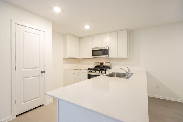 31428 Moore Road, Magnolia, TX 77354