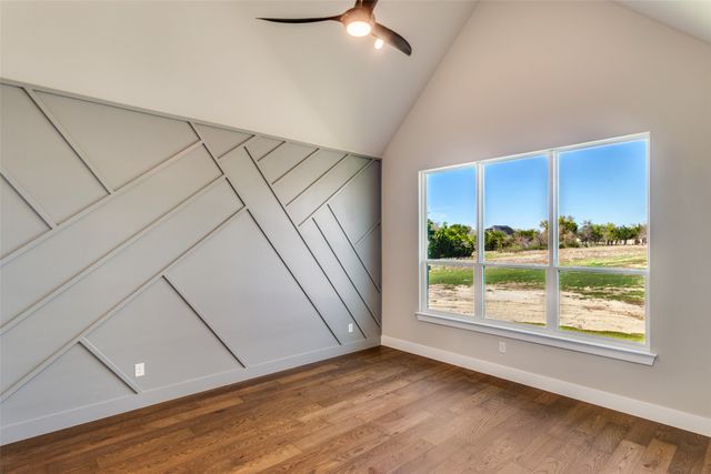 555 Aermotor Loop, Weatherford, TX 76085