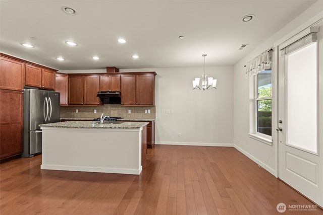 1119 NE Hickory Lane, Issaquah, WA 98029