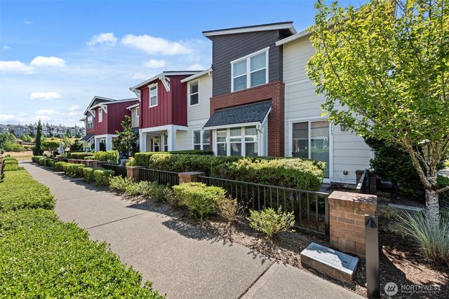 1119 NE Hickory Lane, Issaquah, WA 98029