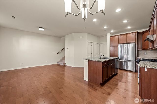 1119 NE Hickory Lane, Issaquah, WA 98029